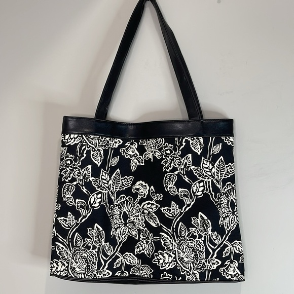 Floral Black and Ivory Tote Bag Faux And Canvas Snap Closure Lined Beach - Picture 6 of 11